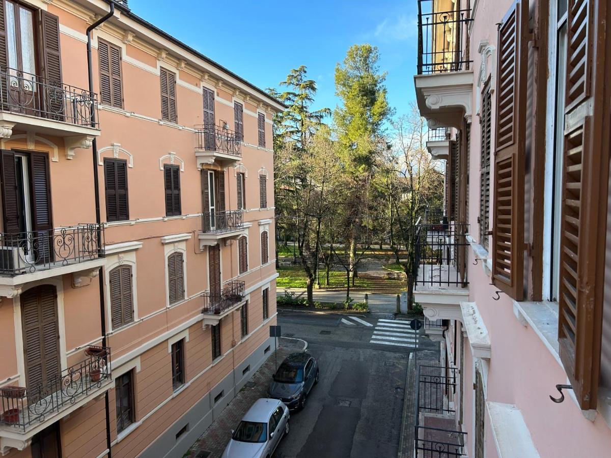 Casa Del Ferroviere B&B Сульмона Экстерьер фото